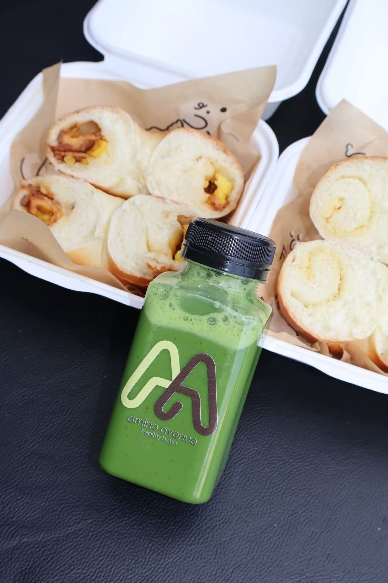 Kitty Bagel (Bacon Egg and Cheese) | 培根鸡蛋牛奶贝果