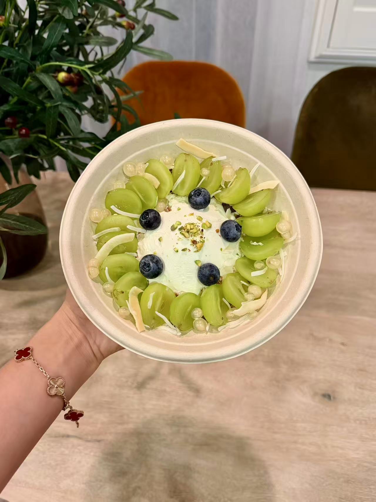 Rosy Grape Pistachio Yogurt Bowl | 青提开心果酸奶碗