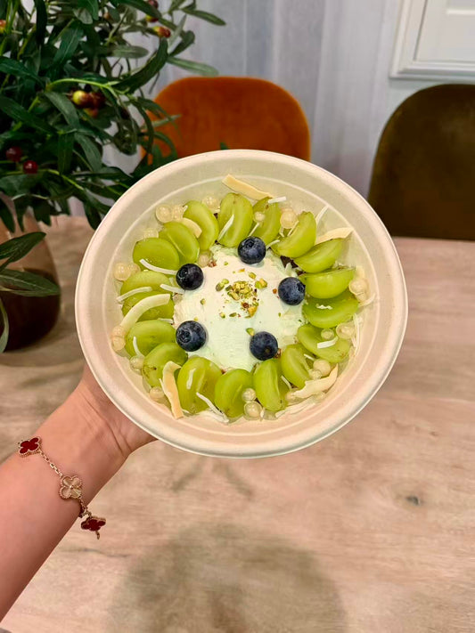 Rosy Grape Pistachio Yogurt Bowl | 青提开心果酸奶碗